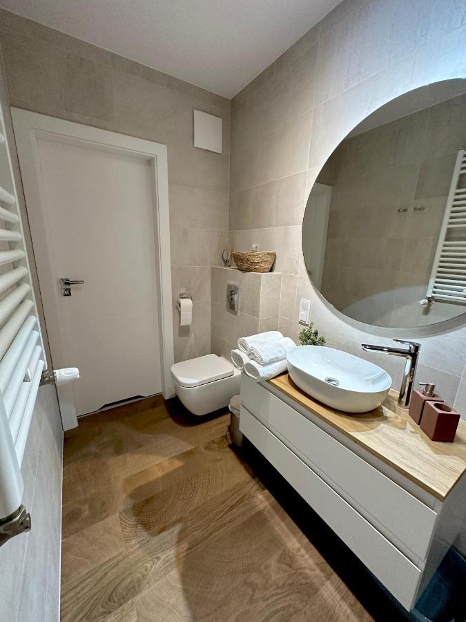 Appartement Zlota Nowa Huta à Cracovie Extérieur photo